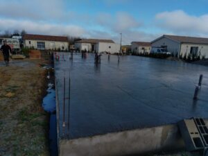 Maçonnerie, terrassement et couverture vers Langon