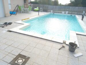 Rénovation de margelle de piscine à Auros