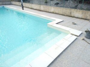 Rénovation de margelle de piscine à Auros