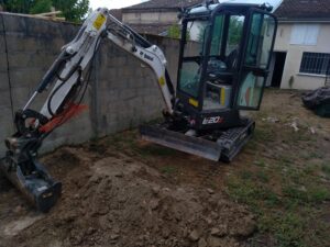 Terrassement sur chantier à Grignols près de Bordeaux