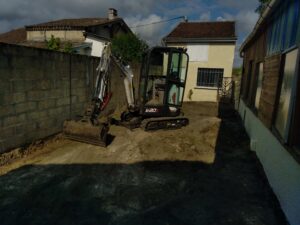 Terrassement sur chantier à Grignols près de Bordeaux