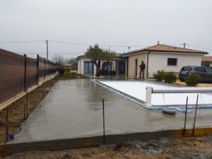 Coulage de terrasse avec une pompe – Langon